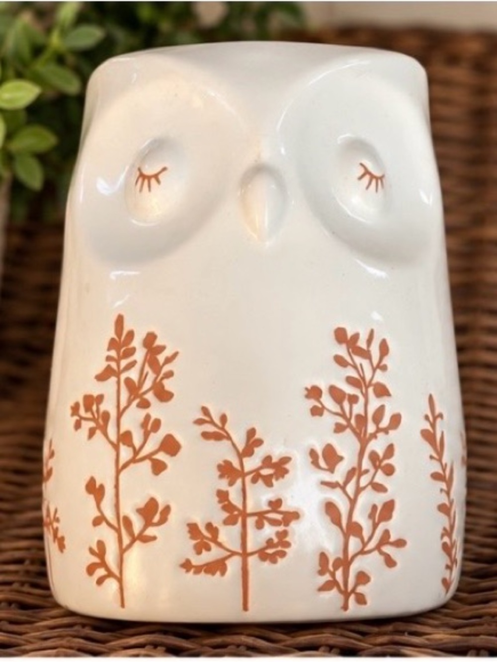 Bath & Body Works Ceramic Owl Pedestal 3 Wick Candle Holder (New With Tag)